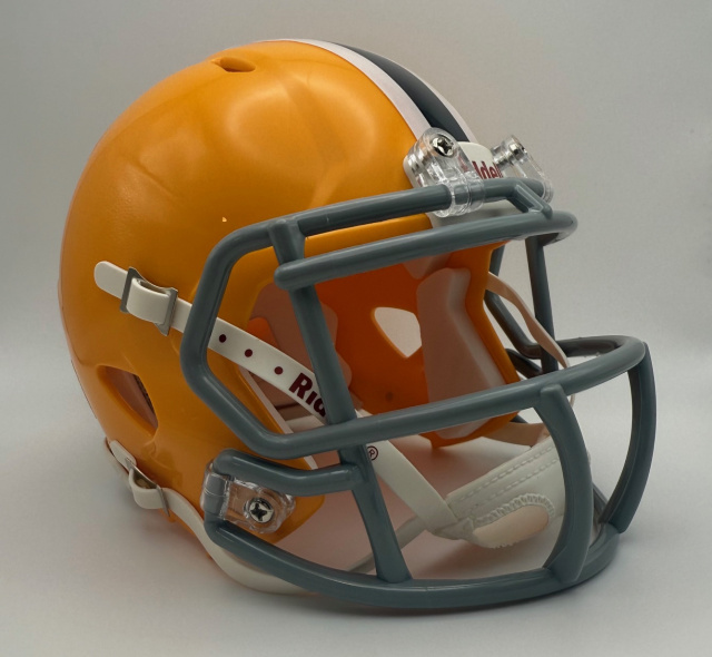 Iowa Hawkeyes 1966-67 & 1970 Riddell Speed