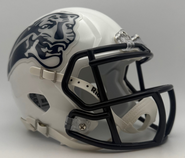 1988 football helmet Los Angeles Chargers Authentic Speed 1976 Throwback Collection San Diego Chargers - Helmet