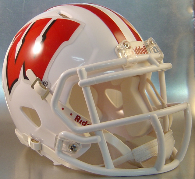 wisconsin badgers mini helmet